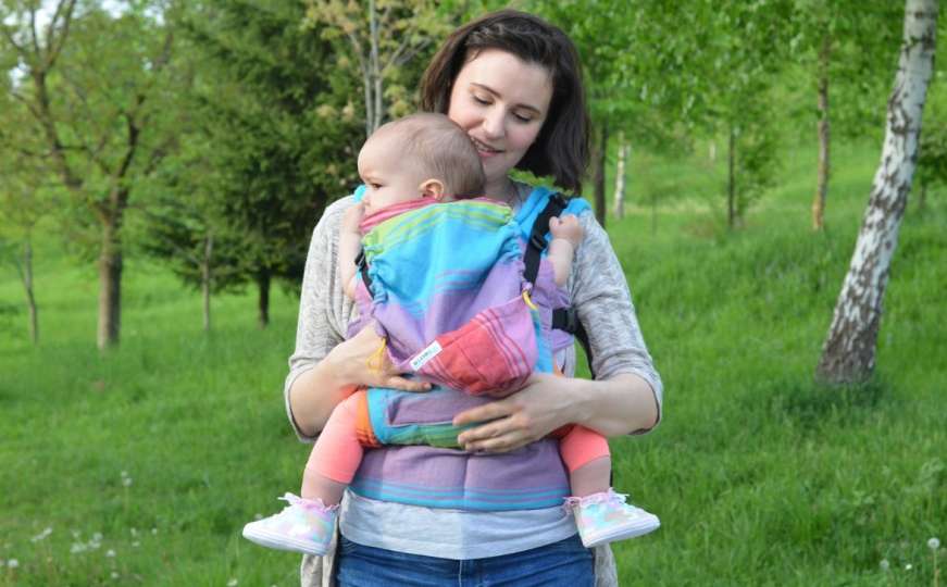 Dolores Radonić: Za bebu ne može biti previše maženja, ljubljenja i nošenja